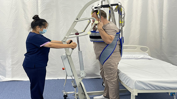 Ehucon's Patient Lift Sling: Revolutionizing Mobility in Post-Stroke Recovery (باللغة الإنجليزية)